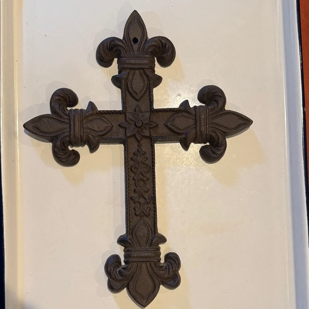 not known metal cross